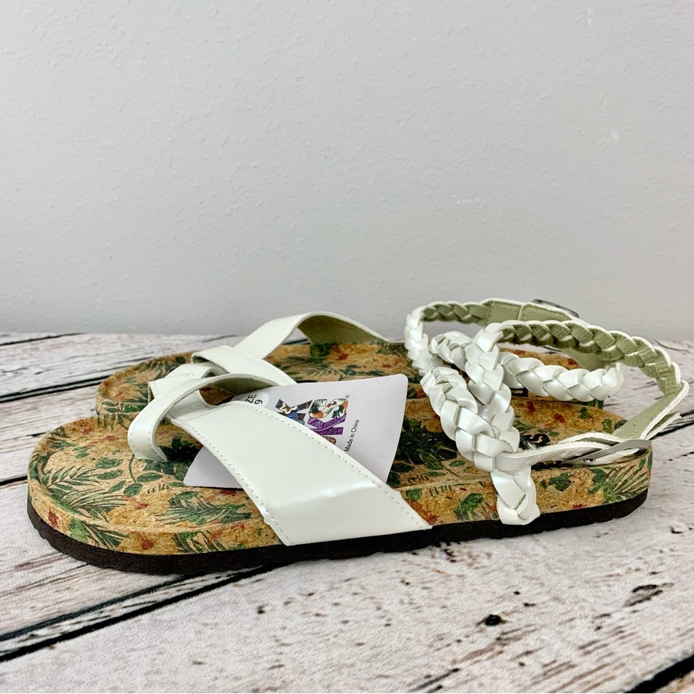 Muk Luks 9 Estelle Terra Turf Pearlescent Sandals Gladiator Ankle Strap Strappy - Picture 5 of 14